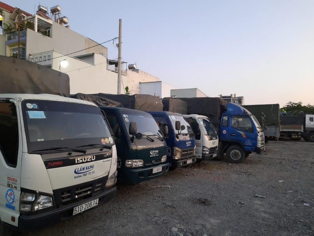 Cho thuê xe tải chở hàng tại sân bay Tân Sơn Nhất