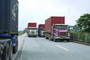 Những rủi ro trong quá trình vận chuyển hàng hóa bạn cần biết