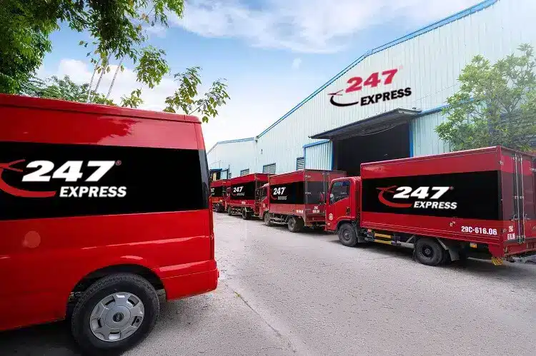 Chuyển Nhà 247 cho thuê xe van và xe tải nhỏ để phục vụ cho nhu cầu chuyển nhà của nhiều quý khách hàng